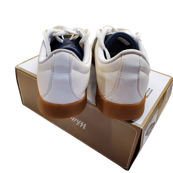 Adidas Classic Court Sneakers White Navy Gum Sole Women US 6.5 Casual - Picture 3 of 11